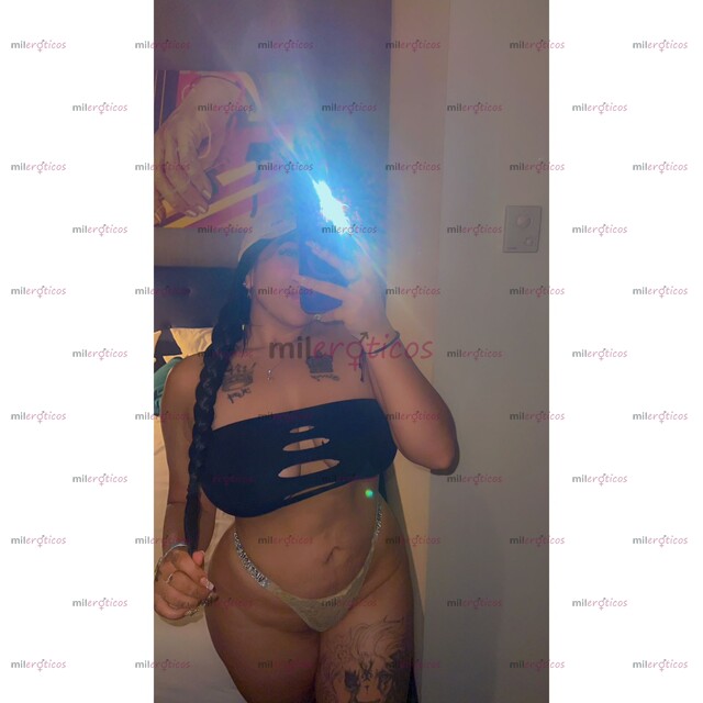 FOTOS DE HERMOSA PELINEGRA CON GRAN TRASERO Y SENOS HERMOSOS