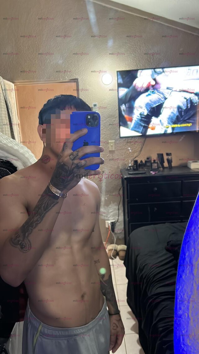 FOTOS DE JOVEN GUAPO DE BUEN VER LABIOS GRANDES Y OJOS LINDOS