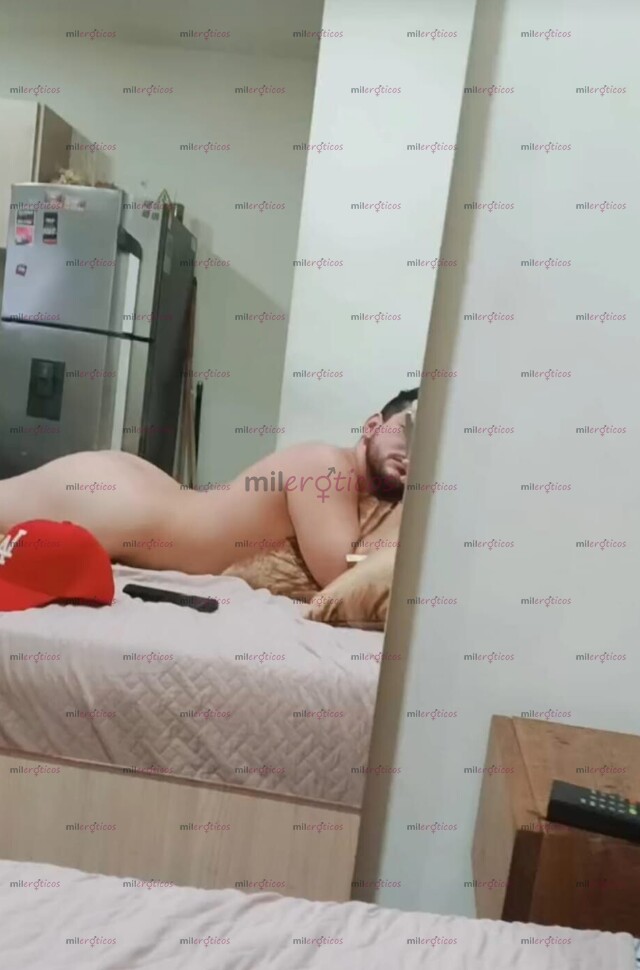 FOTOS DE ANTHONNY, CULO GRANDE Y ROSADO VERGON BLANCO FULL MORBOSO Y COMPLACIENTE