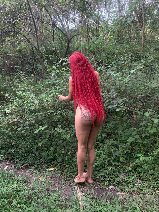 FOTOS DE LINDA Y HERMOSA FLACA CON CULO RICO Y BUENA VERGA MIS AMORES