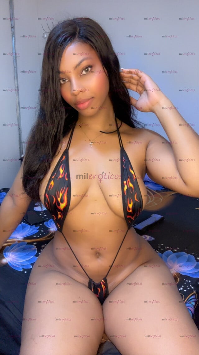 FOTOS DE HOLA MIS AMORES MI NOMBRE ES CONNIE UNA MORENA DE 1,81 MUY COMPLACIENTE