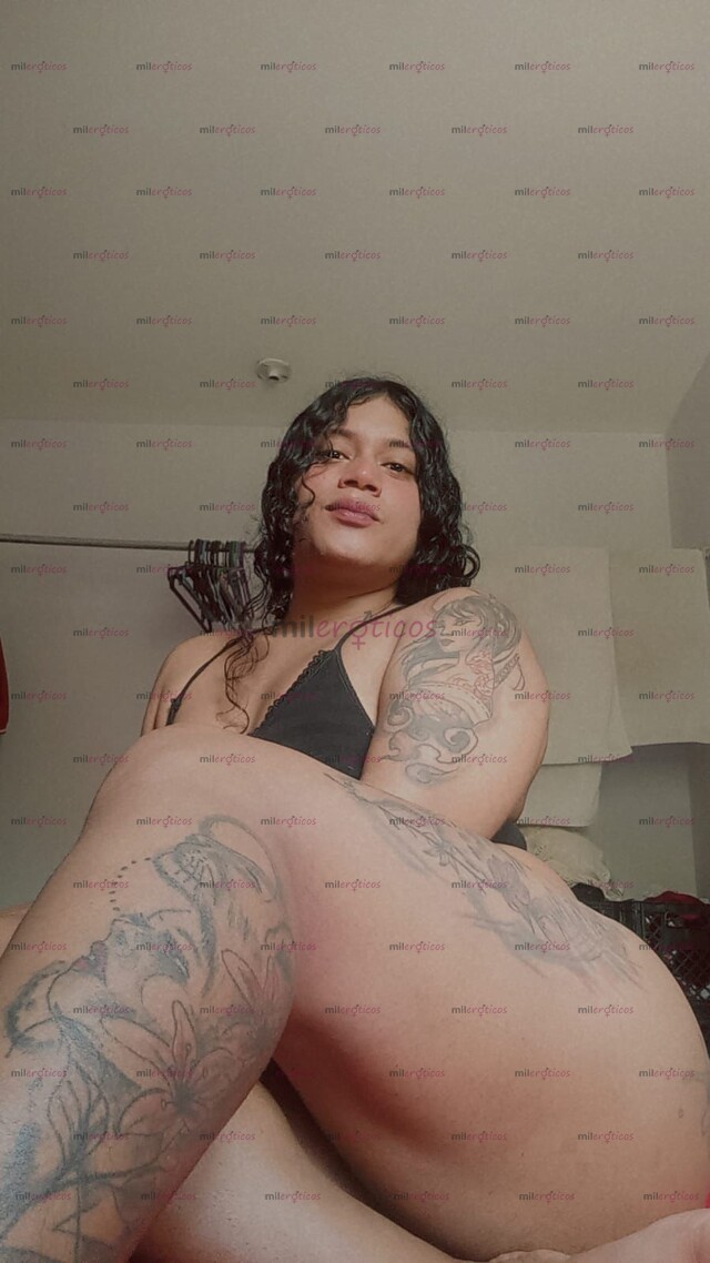 FOTOS DE DELICIOSA MORENA,LINDA DE PIES A CABEZA !UN DERROCHE DE PURO SEXO Y PLACER .