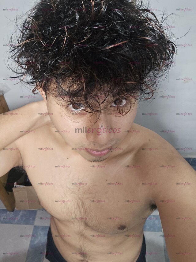 FOTOS DE SOLO PARA COMPLACER Y TODO LO QUE BUSCAS