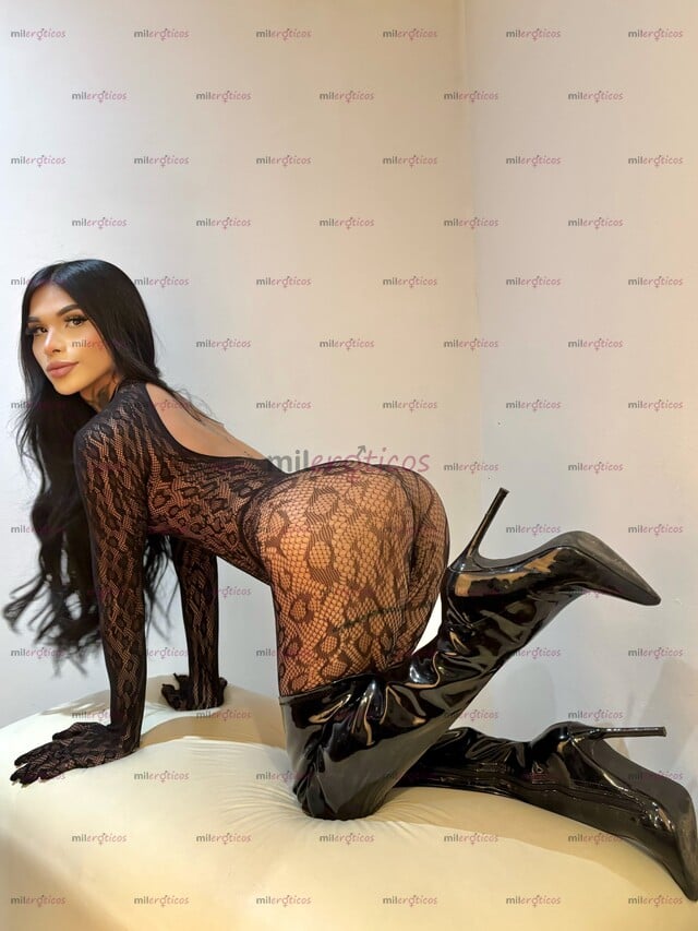 FOTOS DE VEN Y DISFRUTA DE UN RICO CULO Y UNA BUENA VERGA