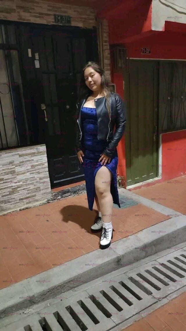 FOTOS DE SOY UN LINDA CHICA JOVEN ....QUE QUIERE SER TU PUTITA ME GUSTA MUCHO LA VERGA