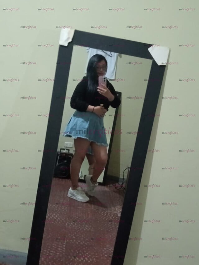 FOTOS DE HOLA AMOR MI NOMBRE ES MEGAN UNA CHICA JUGUETONA