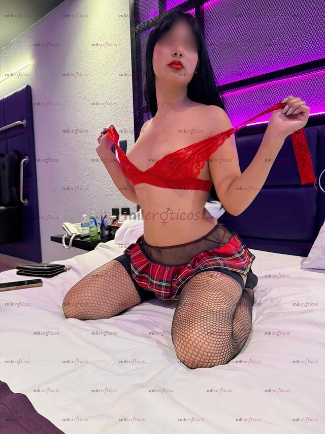 FOTOS DE MARELY, JOVENCITA, DELGADITA AA, UNIVERSITARIA CON UNA VAGINA MUY ESTRECHITA Y H