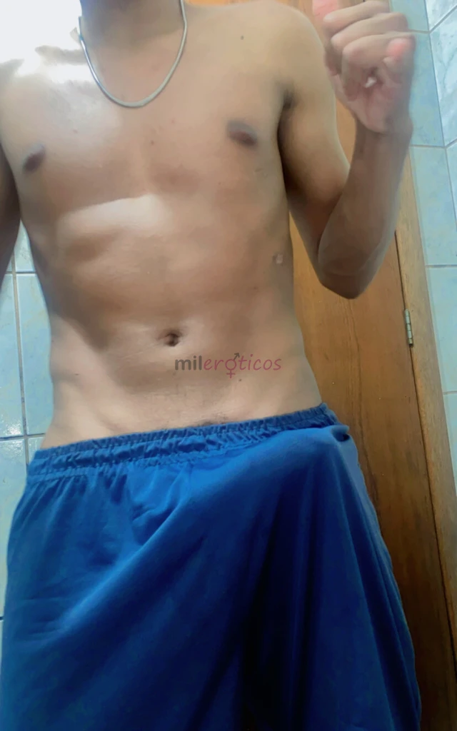 Disponivel com localbora gozar gostoso sou gente boaso chame se rolar mesmo sem enrolacao por favorbora curtir chama aito esperando putaovemm chama ai...