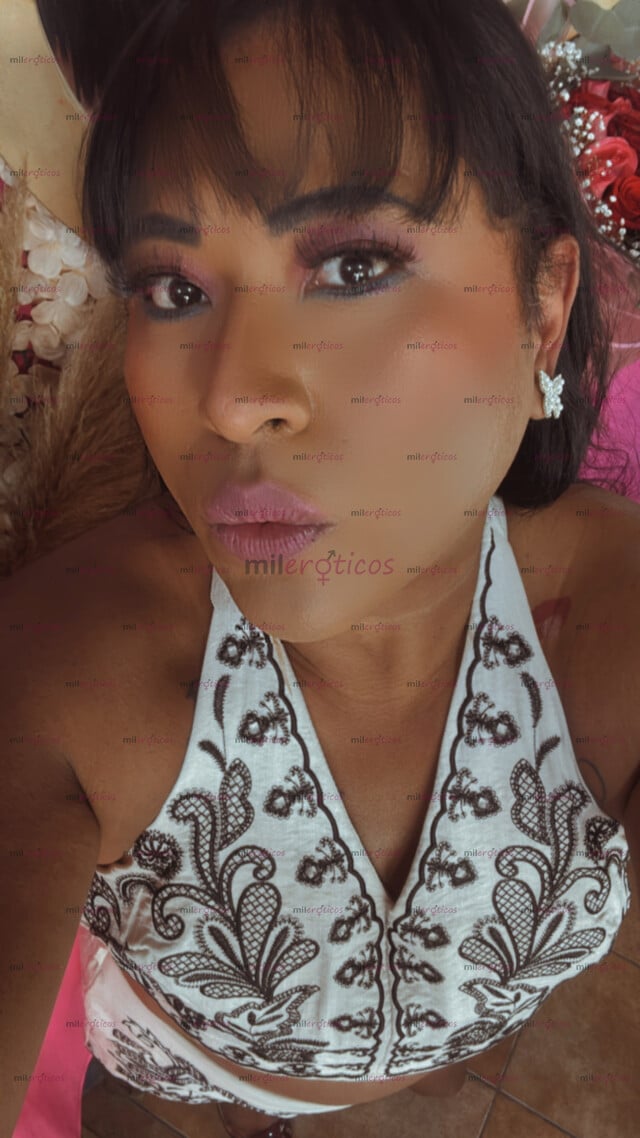 FOTOS DE MORENA CALIENTITA LISTA PARA CUMPLIR FANTASÍAS