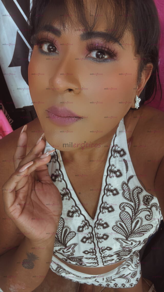 FOTOS DE MORENA CALIENTITA LISTA PARA CUMPLIR FANTASÍAS