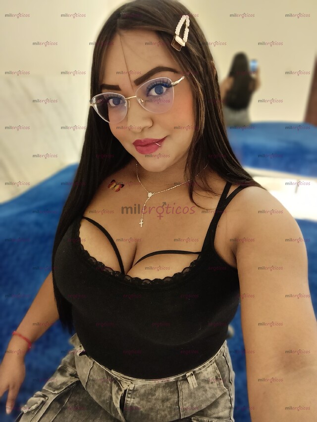 FOTOS DE ENCANTADORA MORENA BAJITA TE ARÉ UNA DELICIOSA MAMADA