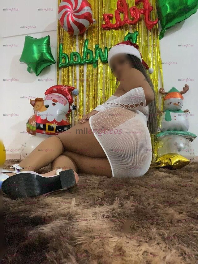 FOTOS DE CINDY, DAME CÓMO PIÑATA NAVIDEÑA, BIEN DURO CÓMO ME GUSTA PAPASITO RICO