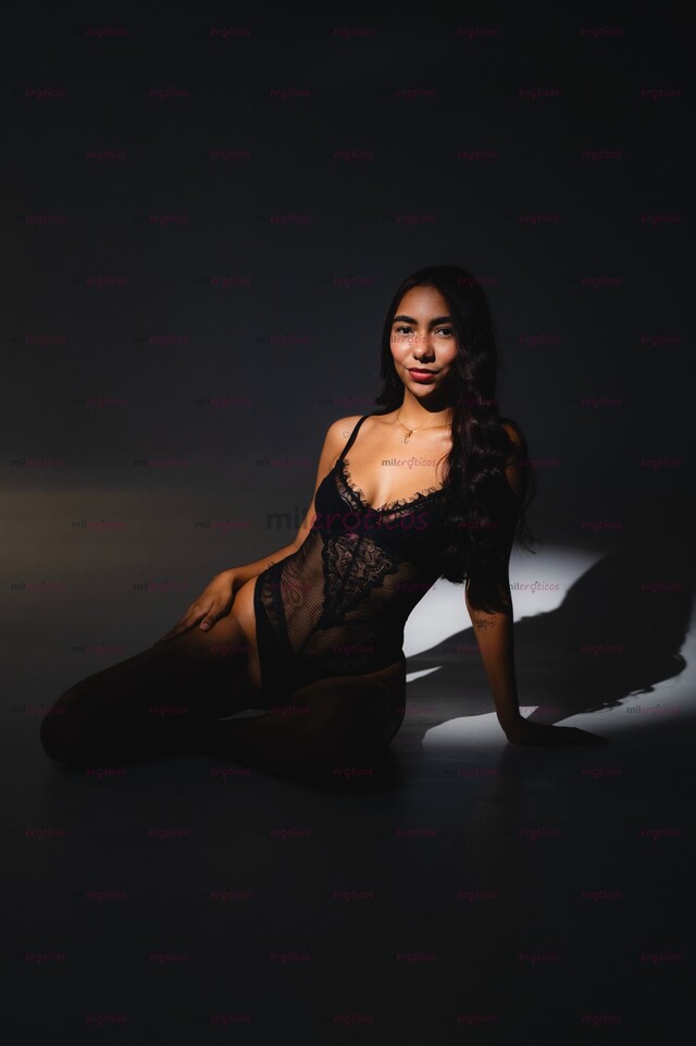 FOTOS DE SOY CAMILA MASAJISTA PROFESIONAL ESPECIALIZADA EN EXPERIENCIAS RELAJANTES