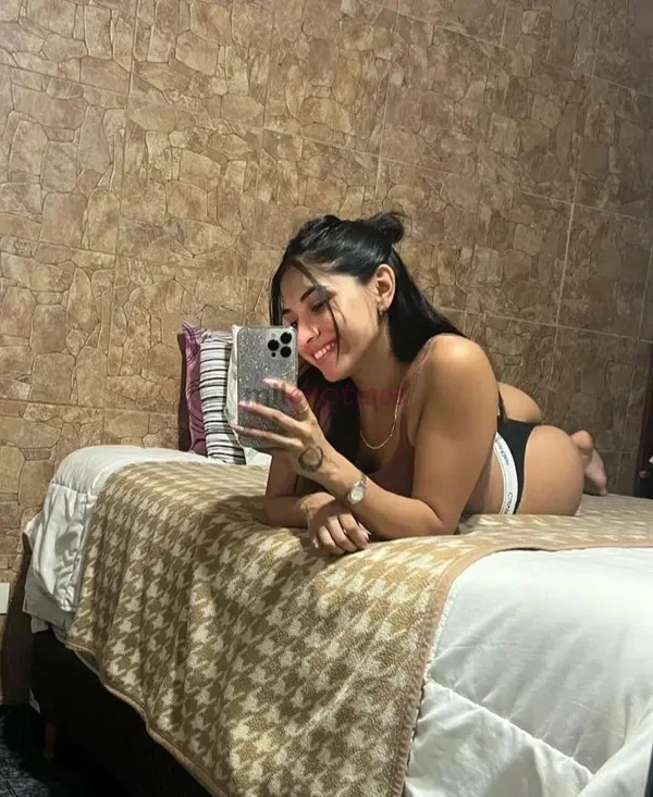 Hola carino soy una linda sexi chica recien llegada a tu ciudad caliente extrovertida y muy juguetona con trato de polos con besos caricias sexo oral...