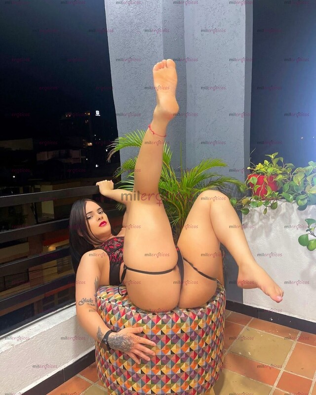 FOTOS DE HERMOSA Y CARIÑOSA DISPUESTA A CONSENTIRTE COMO TE LO MERECES