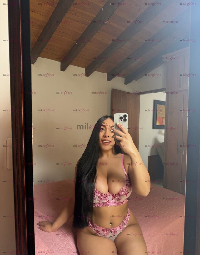 FOTOS DE TU POCAHONTAS SOÑADA, MORENA MUY SEXY Y DIVERTIDA PARA TI.