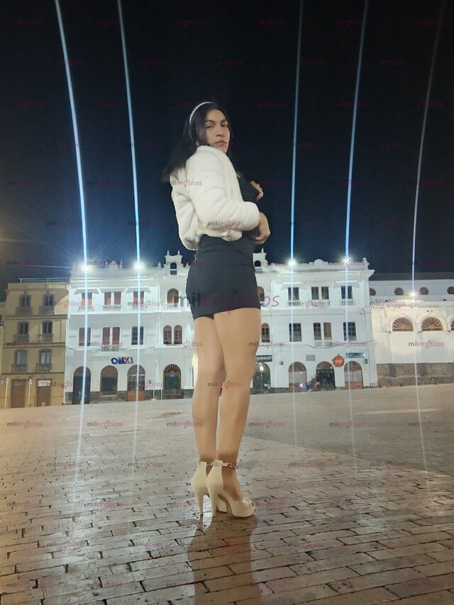 FOTOS DE VERSÁTIL 18CM UNIVERSITARIA MUY ARRECHA, MUCHO PLACER, EXPERIENCIAS ÚNICAS