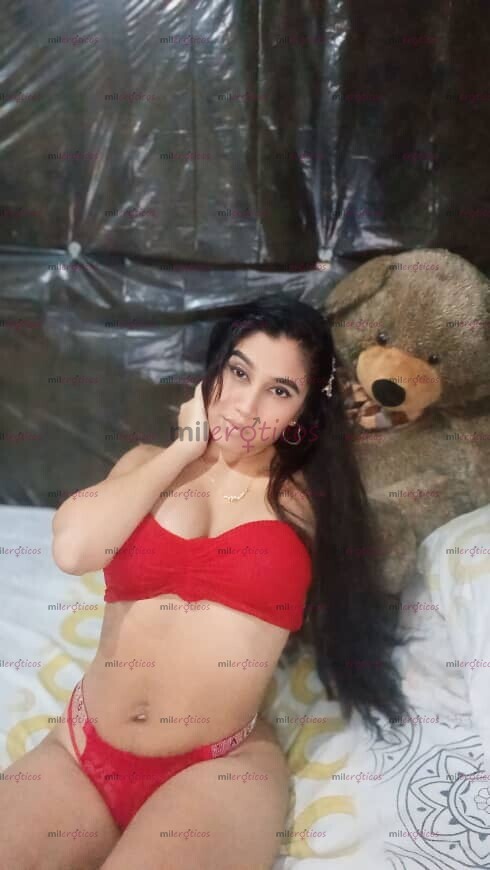 FOTOS DE SOFY. SEXI NIÑA DE 18 AÑOS DISPUESTA A COMPLACERTE EN TODAS TUS FANTASIAS