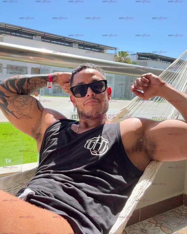 FOTOS DE COLOMBIANO DISCRETO MACHIN DISPONIBLE PARA TI