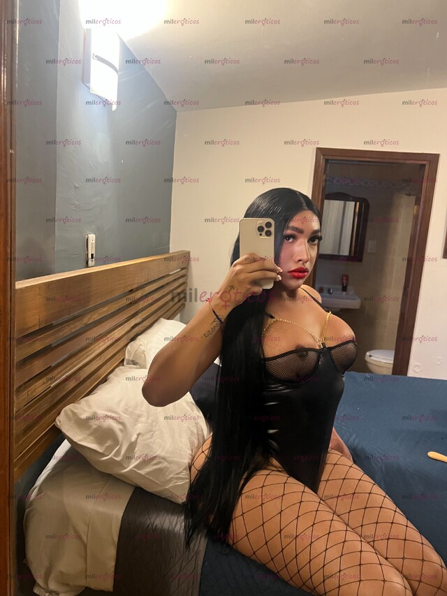 FOTOS DE SEXY GATITA SUMISA DISPUESTA A DEJARSE COJER DURO