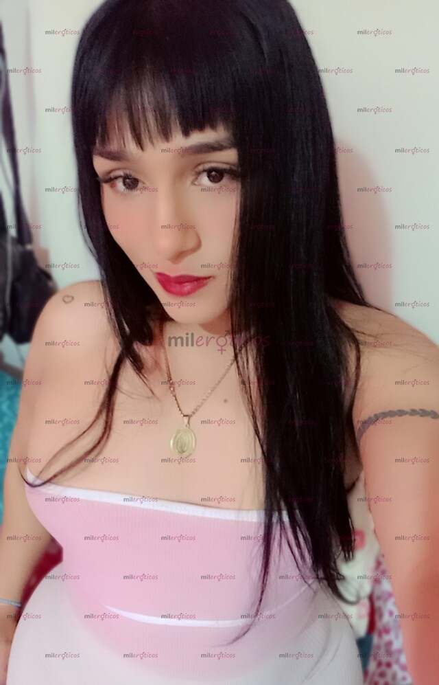 FOTOS DE FEMENINA COMO TE GUSTA NIÑA TRANS GRANDOTA CON RICOS SENITOS CULO Y PENE