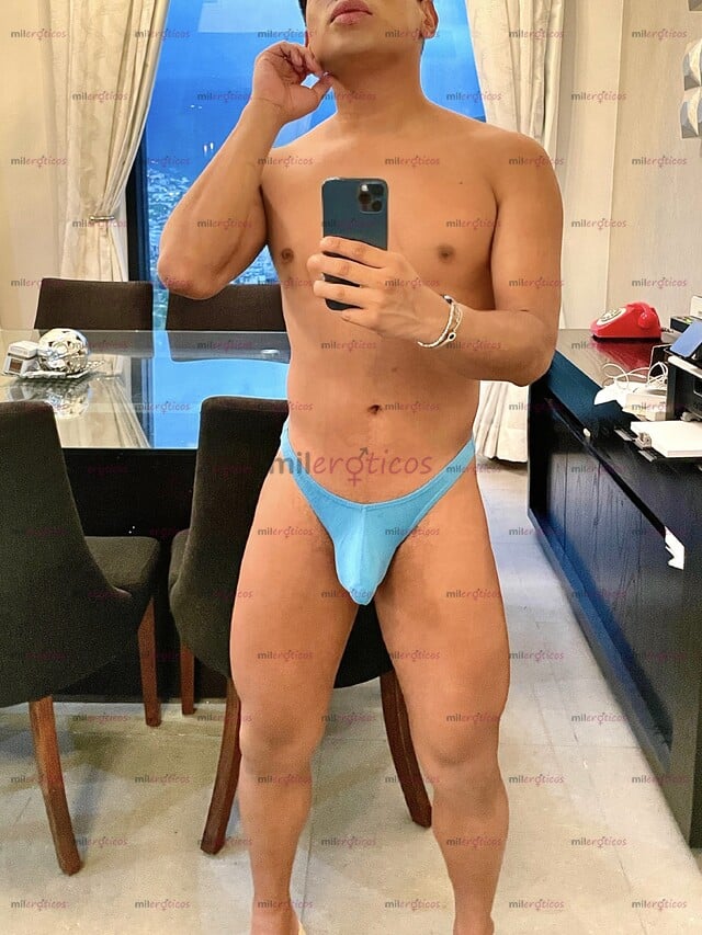 FOTOS DE JEY RICO CHAVITO NALGÓN Y DOTADO, GOCEMOS DE UN RICO MOMENTO DE PLACER