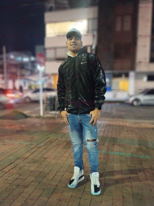FOTOS DE SOY JOTAA ACTIVO MORENO COLÁGENO RECIEN LLEGADO ALA CIUDAD TAMBIÉN HAY CONTENIDO