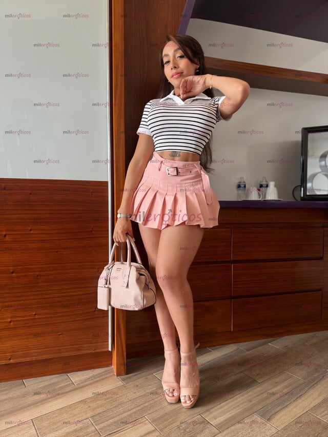 FOTOS DE LA FAMOSA ARIANA LOVATIC TAN SOLO BÚSCAME EN REDES SOCIALES