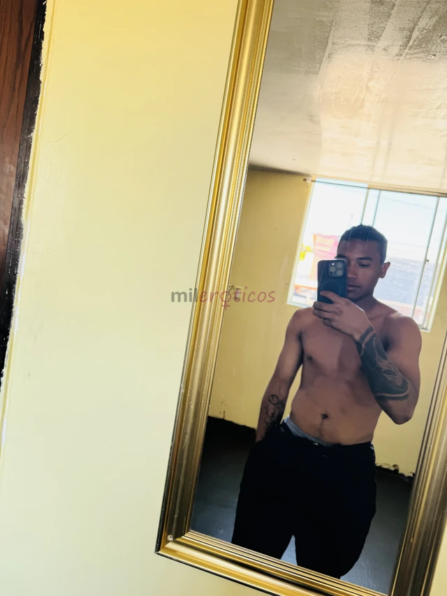 Mi 974951677 este es mi whatsapp atravez de instagram amp juniorandresoliverosdisponibilidad salidas y tambien con sitio y bien dotado mas de 20 cm cu...