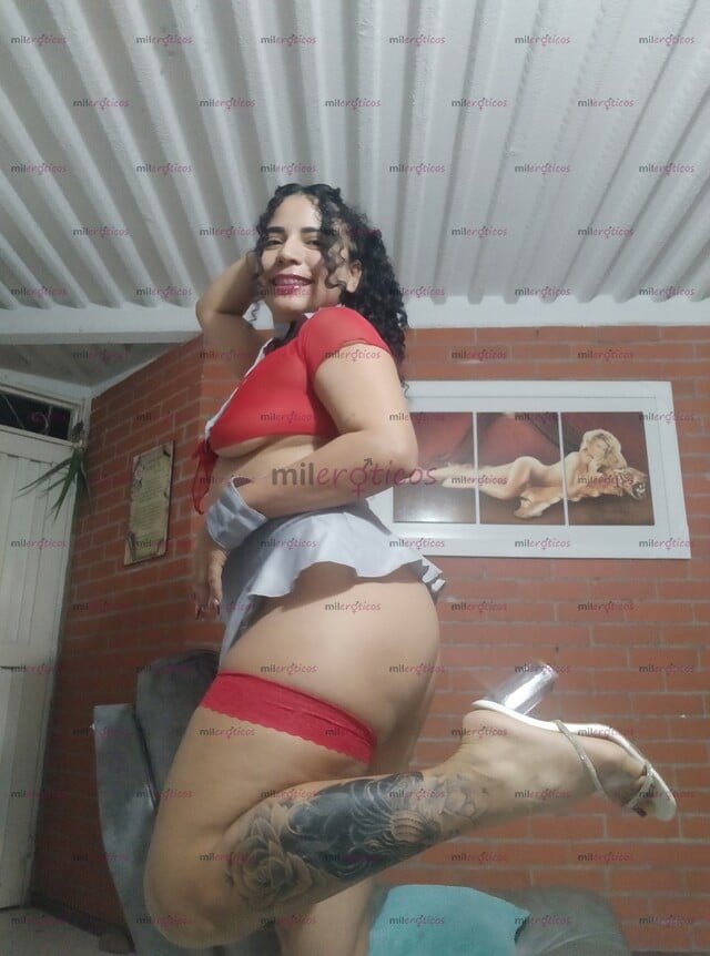 FOTOS DE ÚLTIMO DÍA SEXOSA ARRECHA DISFRUTO EL BUEN SEXO ORAL GARGANTA PROFUNDA