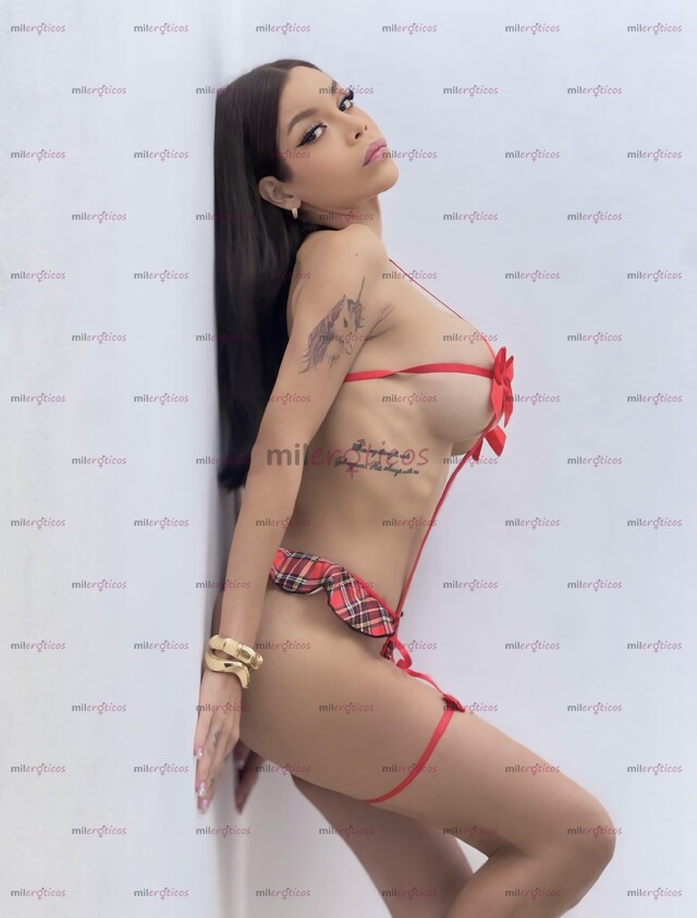 FOTOS DE SIN COMPETENCIA GRETA QUIJANO SOLO PARA HOMBRES QUE SABEN DE LO BUENO.