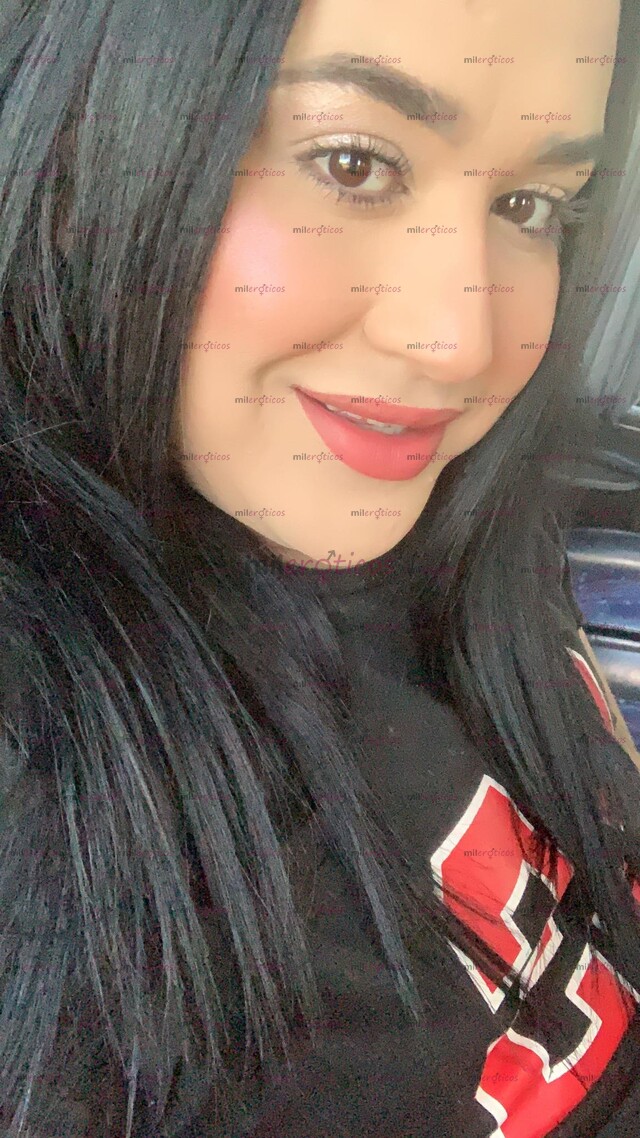 FOTOS DE DISPUESTA PUTITA CALIENTE HERMOSSA TRANSEXUAL DISPONIBLE