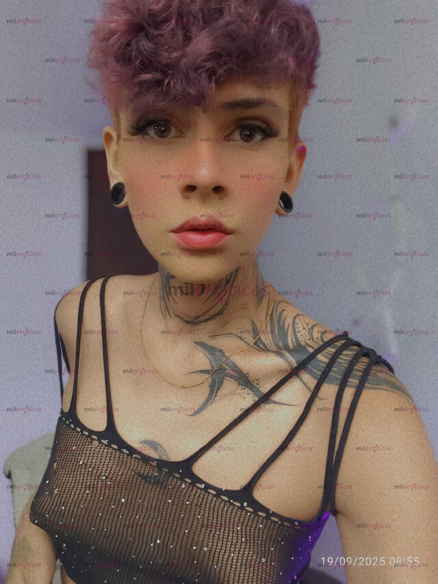 FOTOS DE TRANS FEMENINA ALTA DELGADA Y TATUADA, DOM SUB