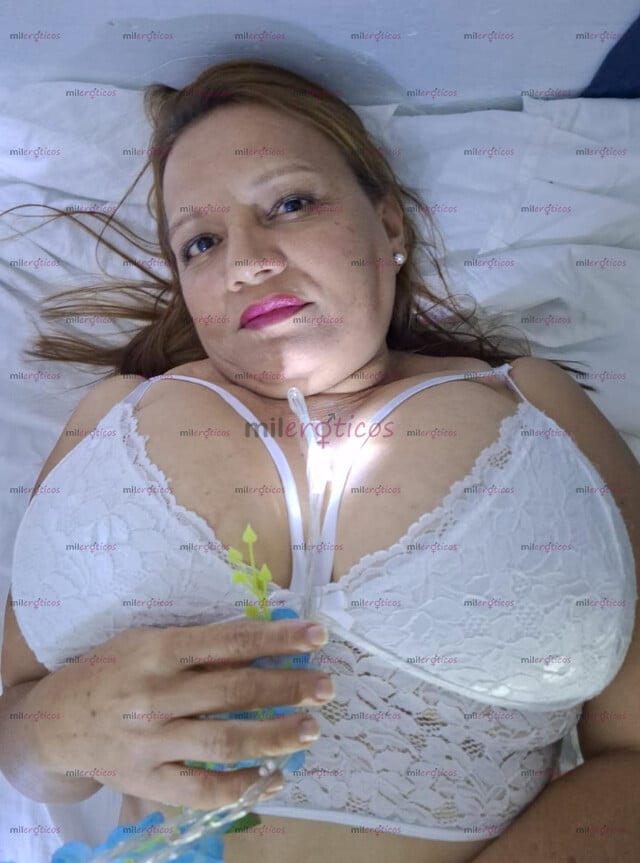 FOTOS DE TU MILF FAVORITA, DISP. LAS 24 HRS SIEMPRE, VEN A QUE TE SAQUE LA LECHITA