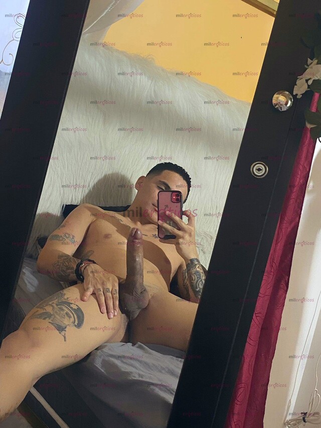 FOTOS DE HEMOS VUELTO! MÁS ARRECHO Y CON MÁS DESEOS DE COMPLACER!