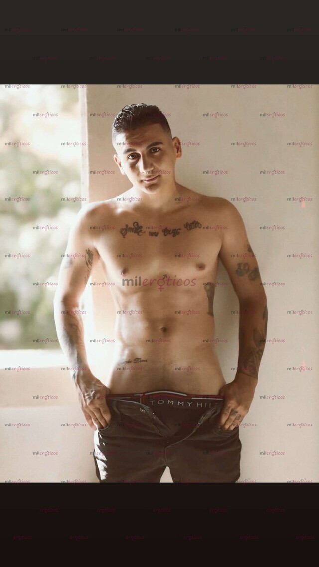 FOTOS DE HEMOS VUELTO! MÁS ARRECHO Y CON MÁS DESEOS DE COMPLACER!