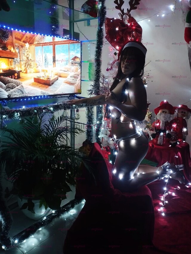 FOTOS DE DEVORA DISPONIBLE SOLO POR HOY RATO 50.000 Y TRÍO EN 120.0000 DOS NIÑAS