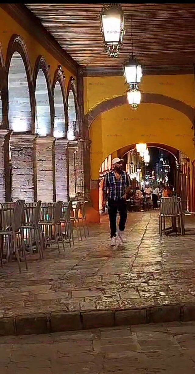 FOTOS DE MADURO DEJATE VIVIR UNA EXPERIENCIA DISTINTA Y GARANTIZADA PARA TU DELEITE