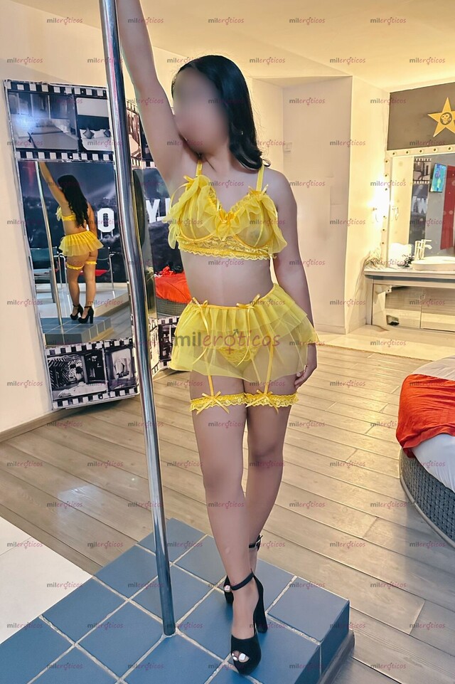 FOTOS DE CHICA PETIT, HOT, CARIÑOSA Y COMPLACIENTE