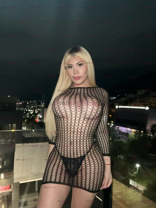 FOTOS DE LA RUBIA DE TUS SUEÑOS MUY FEMENINA Y CALIENTE POCOS DIAS
