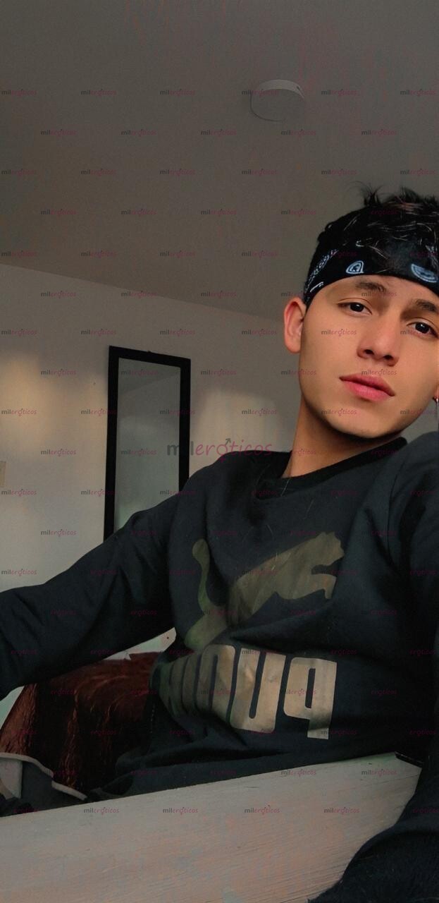 FOTOS DE JOVEN EDUCADO, BI VERSATIL 22 AÑOS DISPONIBLE