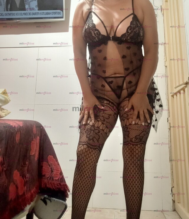 FOTOS DE TRAVIESA MORENA DISPUESTA HACER TRAVESURAS CON TIGO TODA UNA LEONA EN LA CAMA