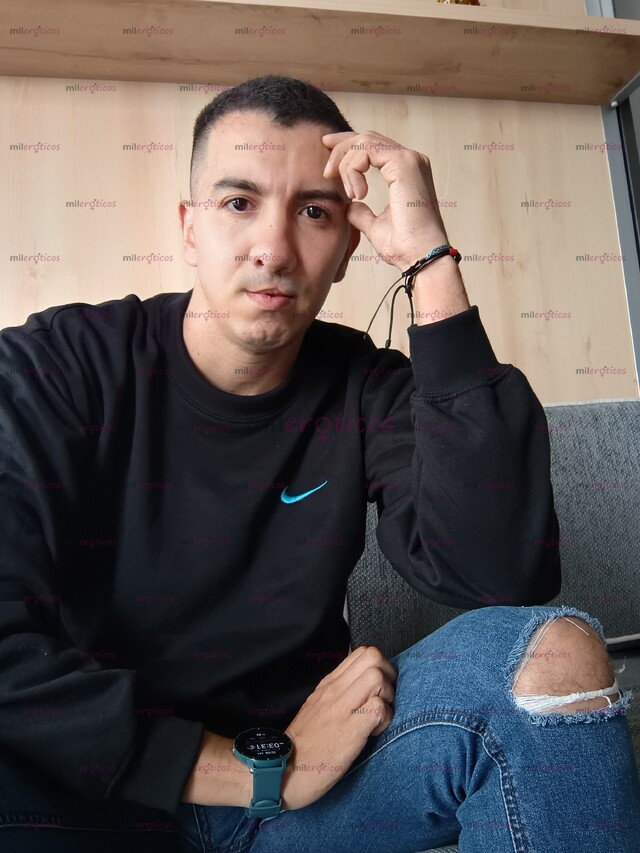 FOTOS DE LUCAS MARTINEZ ACTIVO CON VERGA XL DE 22 CM (GRUESA Y LECHERA PARA PREÑAR)