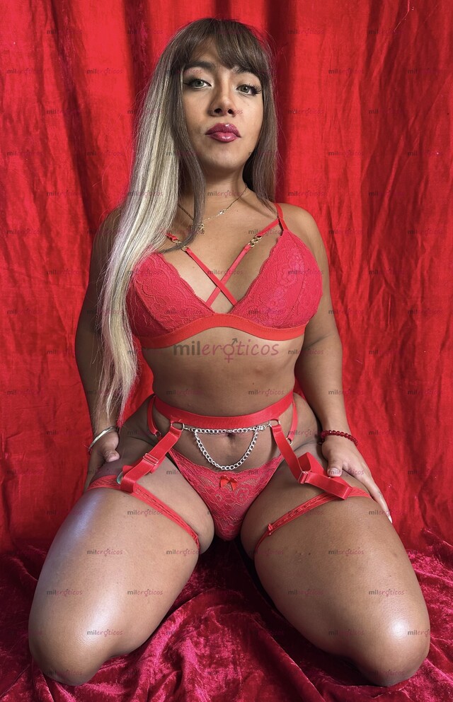 FOTOS DE 19 AÑOS VENEZOLANA MORENA CALIENTE NALGONA