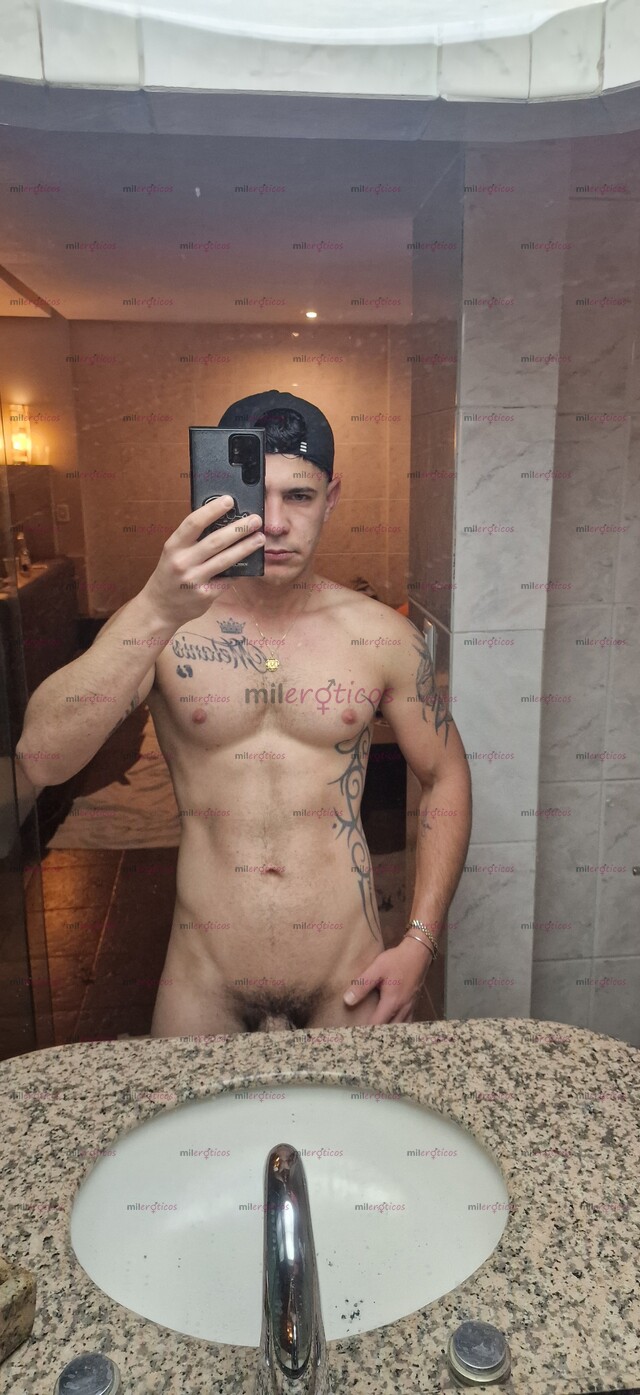 FOTOS DE NUEVO CHICO CUBANO , BISEXUAL , CALIENTE Y MUY DISCRETO