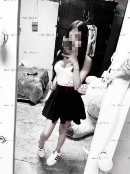 FOTOS DE IMAGÍNATE TENERME EN TU CAMITA, DESNUDA EMPINADITA BEBE