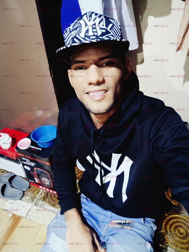FOTOS DE DERECK CHICO NUEVO EN LA CIUDAD ACTIVO Y LECHERO