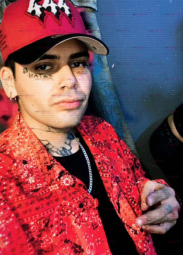 FOTOS DE SOY RAMSES VENGO DE PASADA A PASARLA BIEN CONTIGO