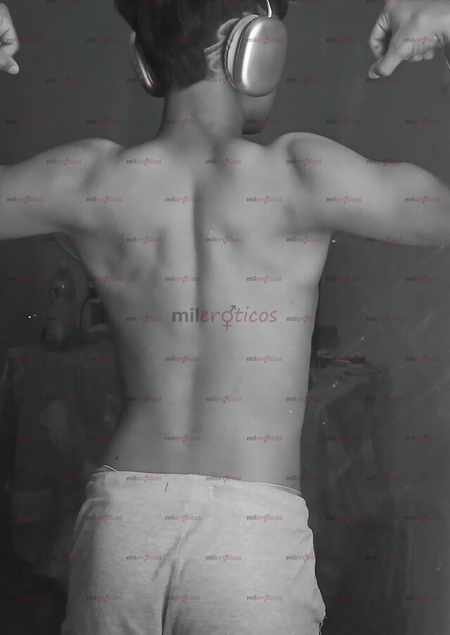 FOTOS DE JOVEN TWINK PASIVO AGUANTADOR PARA DARTE PLACER!