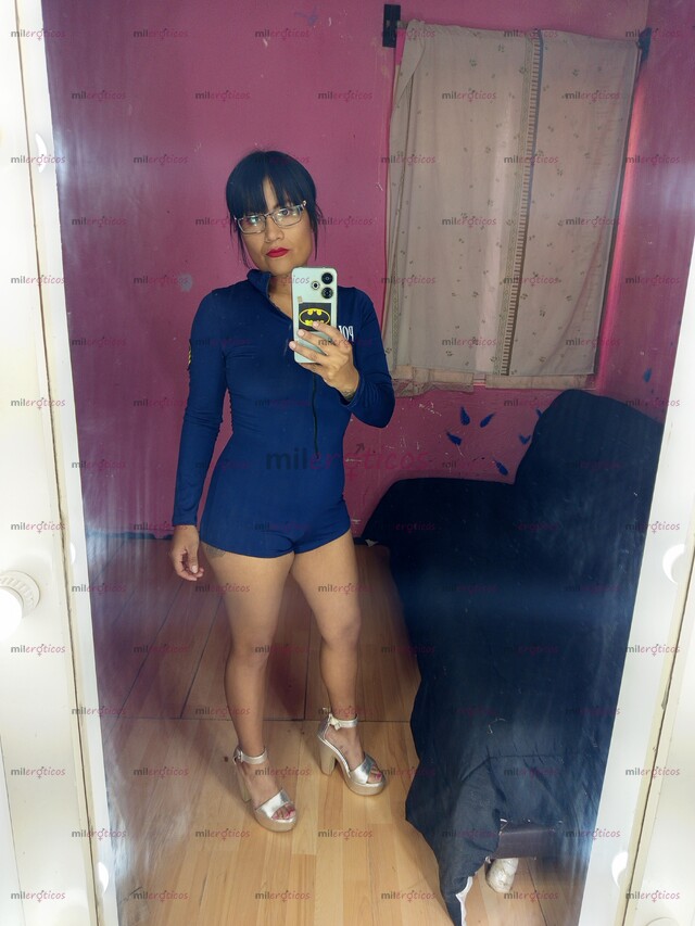 FOTOS DE MAYTE MORENA CADERONA MUY CALIENTE Y TRAVIESA